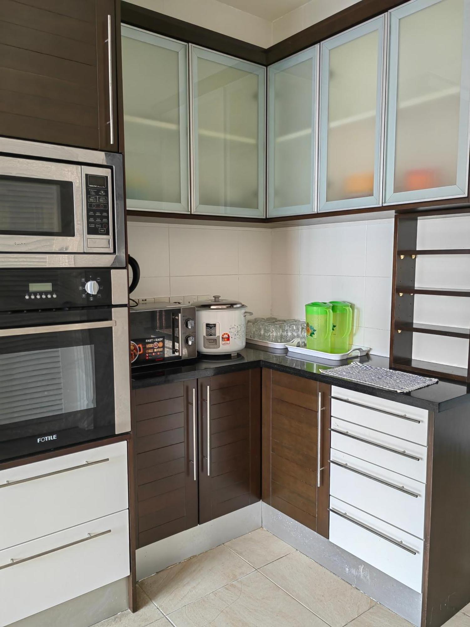 Town Condo - Marina Court Κότα Κιναμπαλού Εξωτερικό φωτογραφία