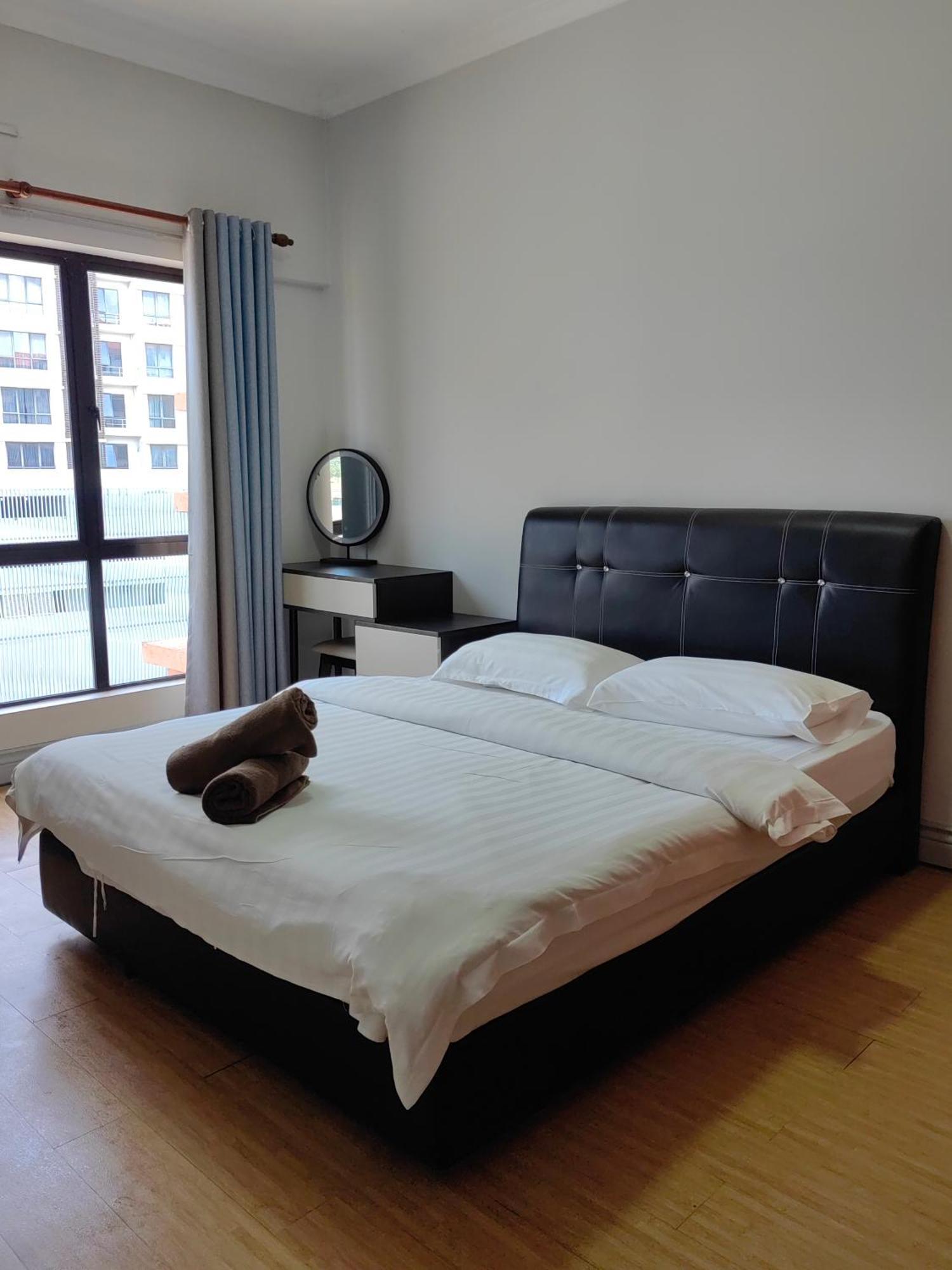 Town Condo - Marina Court Κότα Κιναμπαλού Εξωτερικό φωτογραφία