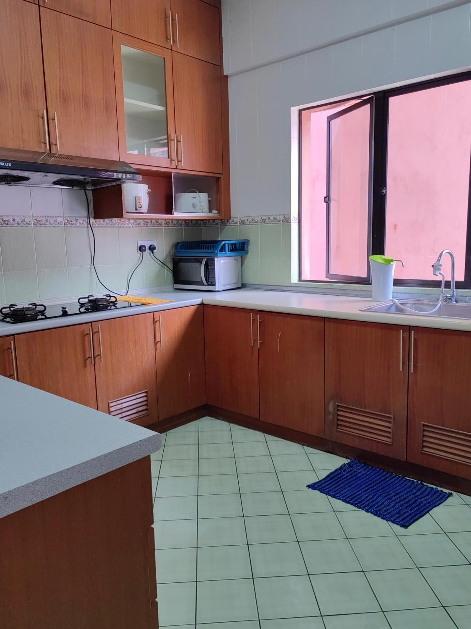 Town Condo - Marina Court Κότα Κιναμπαλού Εξωτερικό φωτογραφία