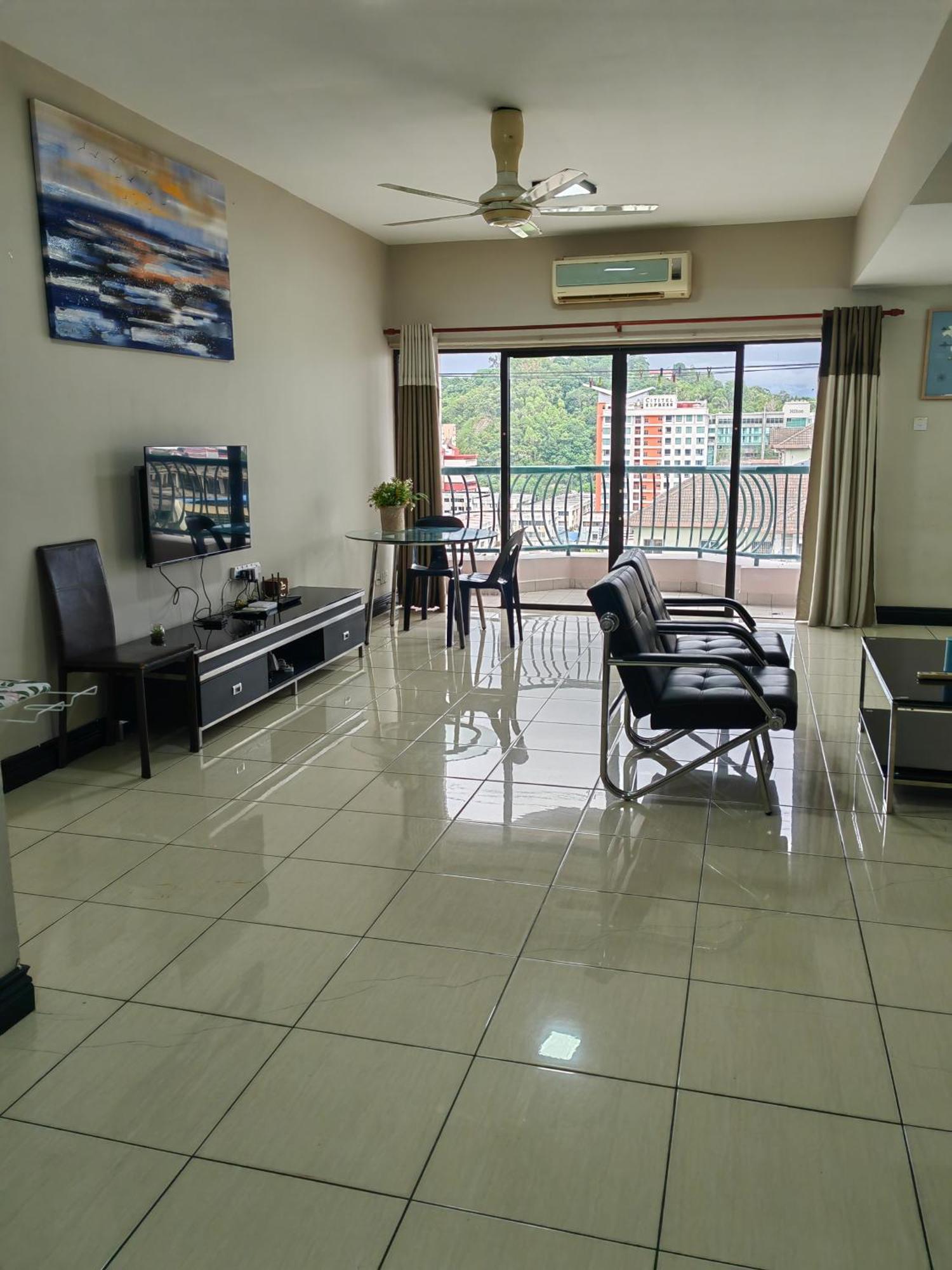 Town Condo - Marina Court Κότα Κιναμπαλού Εξωτερικό φωτογραφία
